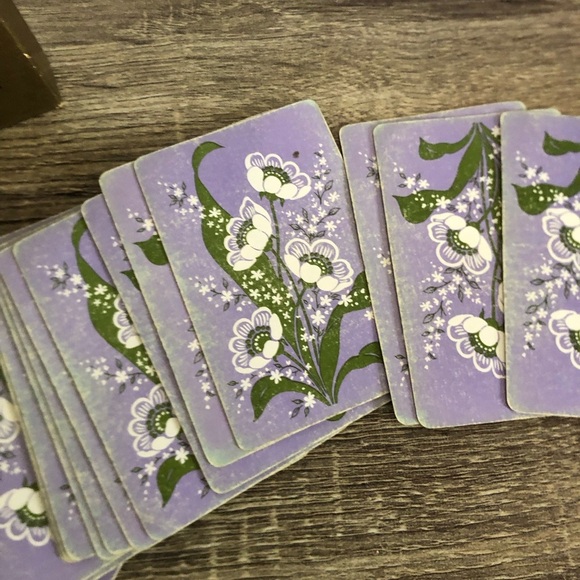 Vtg Claridge Purple Floral Playing Cards - Picture 8 of 10